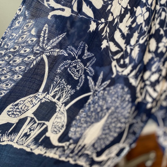 BOHO PEACOCK FLORAL KIMONO NAVY AND WHITE COVERUP - Picture 4 of 5